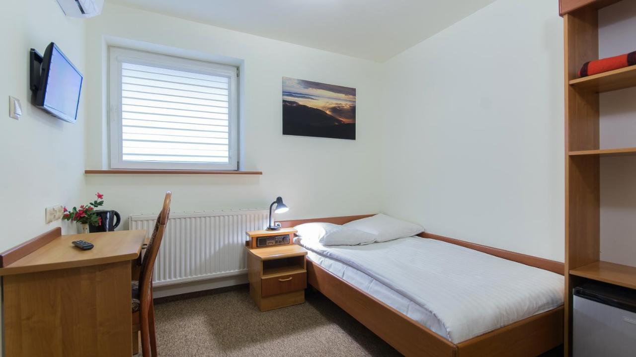 Pensjonat Na Gorce - Widok Na Jezioro Solinskie I Gory 534-556-639 Polańczyk Extérieur photo